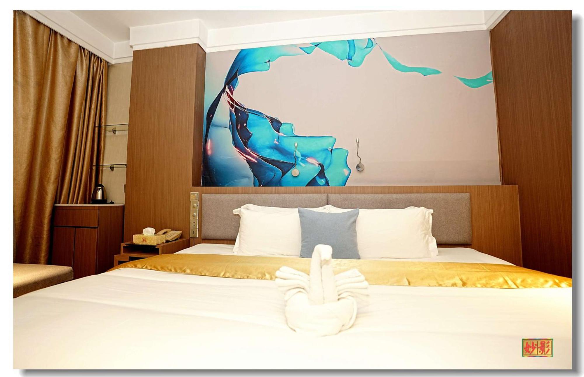 Pristine 1 Hotel Manilla Buitenkant foto